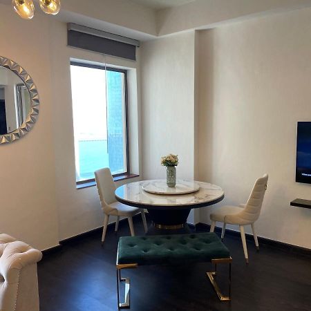 Usmans 1 Bedroom 4 Beds Jbr Huge Sea View 120 Sqm 2 Balconies Ντουμπάι Εξωτερικό φωτογραφία