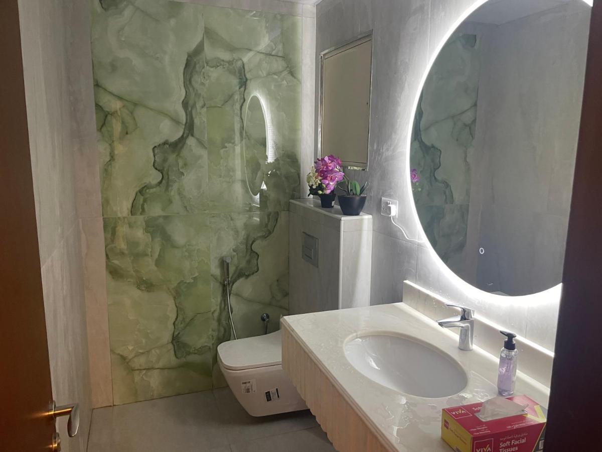 Usmans 1 Bedroom 4 Beds Jbr Huge Sea View 120 Sqm 2 Balconies Ντουμπάι Εξωτερικό φωτογραφία