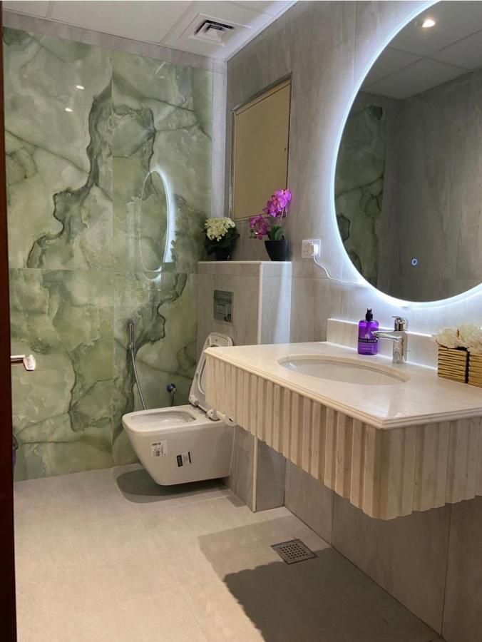 Usmans 1 Bedroom 4 Beds Jbr Huge Sea View 120 Sqm 2 Balconies Ντουμπάι Εξωτερικό φωτογραφία